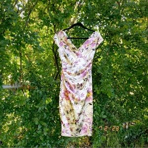 🌼 4 for $40 Flower Bundle Sale 🌼 London Style Nights - Floral Dress - Size 4